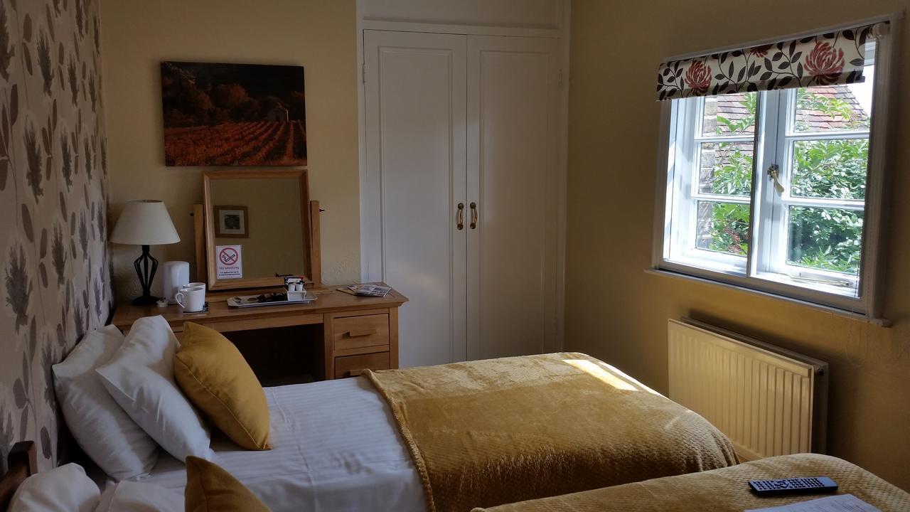 Hotel Baker Arms Hertford Esterno foto